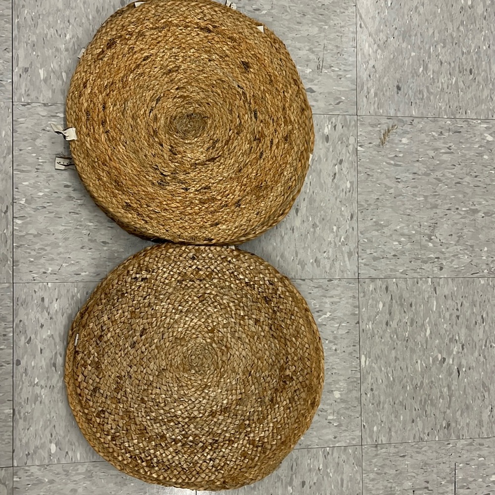 Set of 4 Round 100% Jute Placemats
